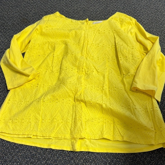 Coldwater creek eyelet top xl // 072324 - Picture 1 of 2